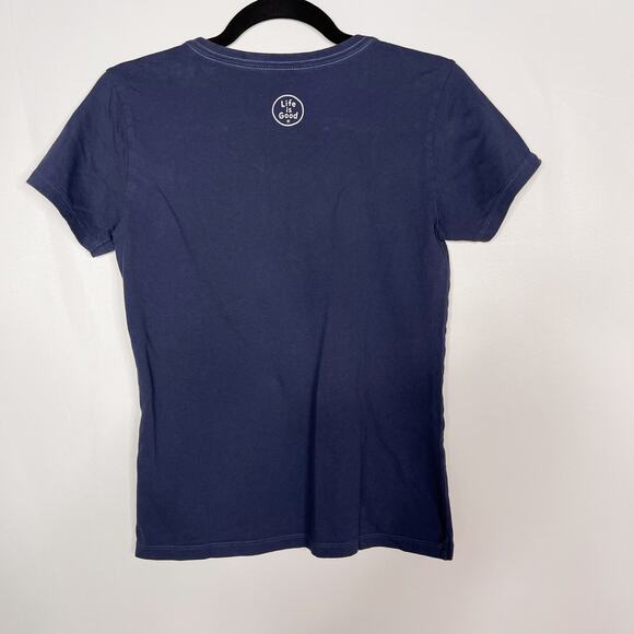Life Is Good Womens XS Blue Crusher Tee Graphic Short Sleeve V Neck Classic Fit - Picture 2 of 7